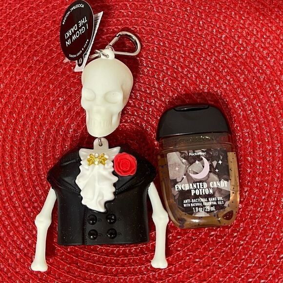 BBW Dapper Skeleton PocketBac holder and hand sanitizer NWT - Picture 1 of 5